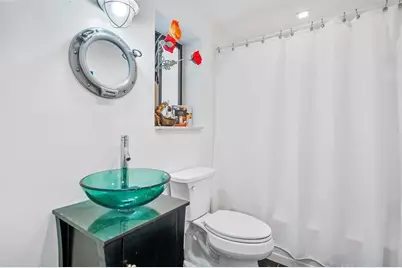 558 NE 199th Ter, Miami, FL 33179 - Photo 14