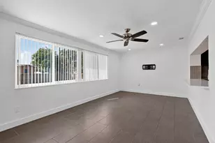 9720 NW 4th St, Pembroke Pines, FL 33024 - Photo 20