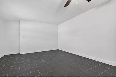 9720 NW 4 St, Pembroke Pines, FL 33024 - Photo 18