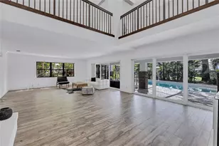 10120 Vestal Ct, Coral Springs, FL 33071 - Photo 8