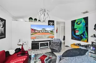 7456 W 34th Ct, Hialeah, FL 33018 - Photo 8