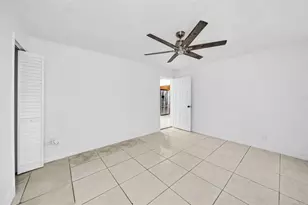 41 NE 45th Ct, Oakland Park, FL 33334 - Photo 18