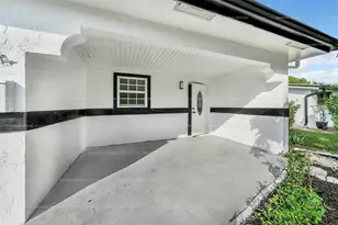 41 NE 45th Ct, Oakland Park, FL 33334 - Photo 4