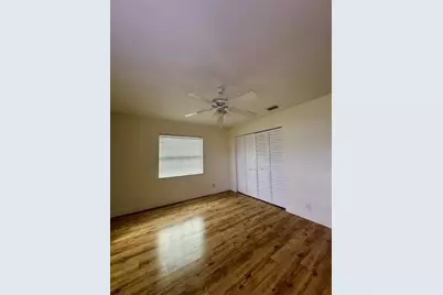 18300  181st Cir, Boca Raton, FL 33498 - Photo 4