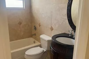 2555 NE 11th St, Fort Lauderdale, FL 33304 - Photo 8