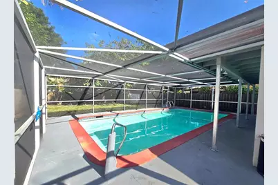 2217  Grant St, Hollywood, FL 33020 - Photo 14