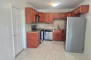 2217 Grant St, Hollywood, FL 33020 - Photo 6