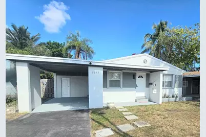 2217  Grant St, Hollywood, FL 33020 - Photo 1