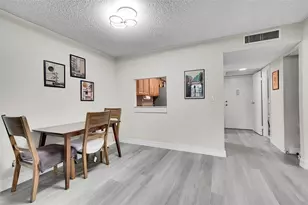 1000 Parkview Dr, Hallandale Beach, FL 33009 - Photo 12