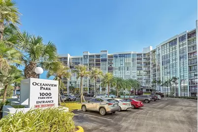 1000  Parkview Dr, Unit #306, Hallandale Beach, FL 33009 - Photo 1