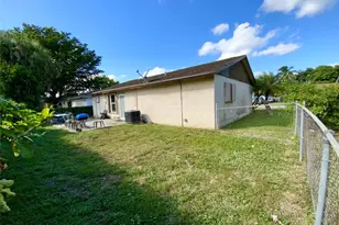 8160 SW 6th St, North Lauderdale, FL 33068 - Photo 38