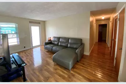 8160 SW 6th St, North Lauderdale, FL 33068 - Photo 10