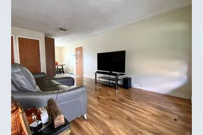 8160 SW 6th St, North Lauderdale, FL 33068 - Photo 6