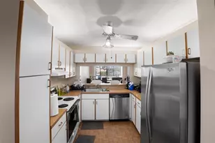 9783 N Belfort Cir, Tamarac, FL 33321 - Photo 8