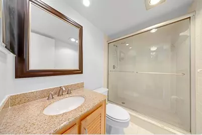 3520  Oaks Way, Unit #406, Pompano Beach, FL 33069 - Photo 22