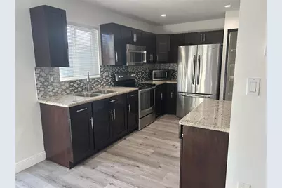 10420 SW 207th St, Cutler Bay, FL 33189 - Photo 4