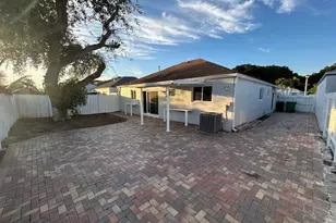 10420 SW 207th St, Cutler Bay, FL 33189 - Photo 12