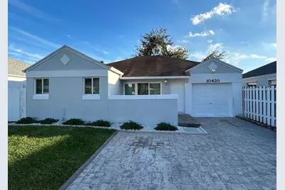 10420 SW 207th St, Cutler Bay, FL 33189 - Photo 2