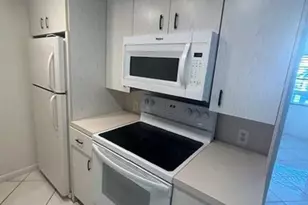 2009 Cornwall A, Boca Raton, FL 33434 - Photo 14