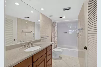 405 N Ocean Blvd, Unit #1027, Pompano Beach, FL 33062 - Photo 12