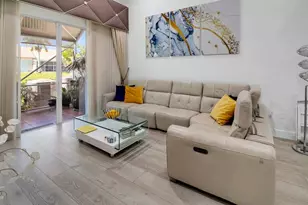 5095 Madison Lakes Cir E, Davie, FL 33328 - Photo 4