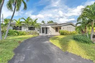 2021 NE 59th Pl, Fort Lauderdale, FL 33308 - Photo 4