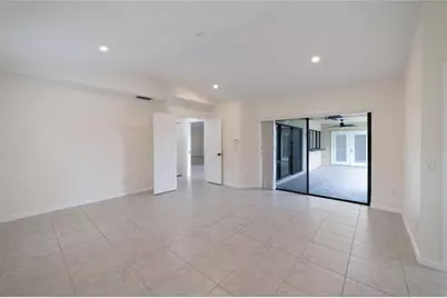 1260 NW 101st Ave, Plantation, FL 33322 - Photo 12