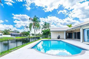 1260 NW 101st Ave, Plantation, FL 33322 - Photo 20