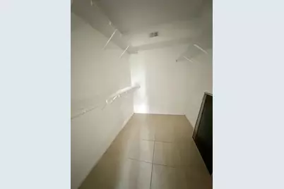 9033  Wiles Rd, Unit #304, Coral Springs, FL 33067 - Photo 8