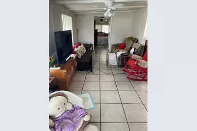 8620 SW 22nd St, Davie, FL 33324 - Photo 12