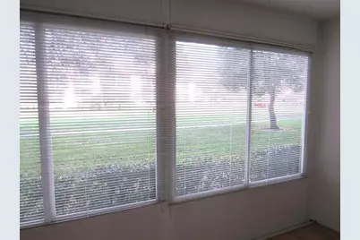 2804  Victoria Way, Unit #E1, Coconut Creek, FL 33066 - Photo 10