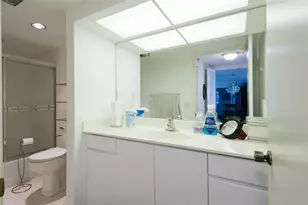 2480 Presidential Way, West Palm Beach, FL 33401 - Photo 24
