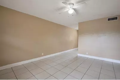 4061 N Dixie Hwy, Unit #29, Oakland Park, FL 33334 - Photo 4