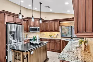 10320 NW 6th St, Coral Springs, FL 33071 - Photo 22