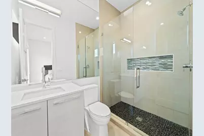 317 NE 15th Ave, Unit #317, Fort Lauderdale, FL 33304 - Photo 24