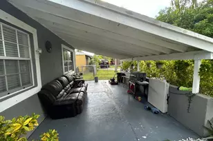 1530 SW 68th Ave, North Lauderdale, FL 33068 - Photo 4