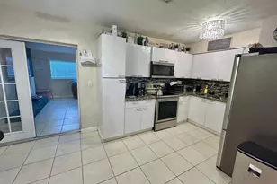 1530 SW 68th Ave, North Lauderdale, FL 33068 - Photo 8