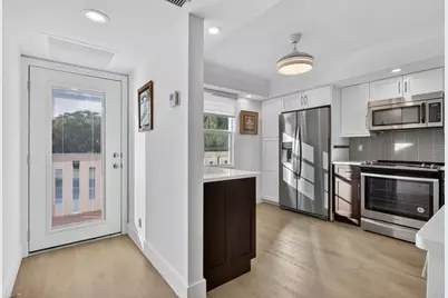 3306  Aruba Way, Unit #D2, Coconut Creek, FL 33066 - Photo 10