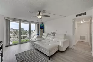 111 Briny Ave Unit, Pompano Beach, FL 33062 - Photo 12