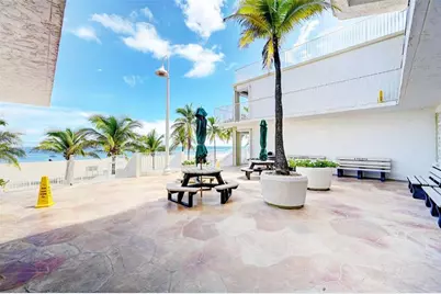111  Briny Ave, Unit #410, Pompano Beach, FL 33062 - Photo 32