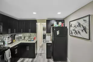 5073 SW 28th Ave, Fort Lauderdale, FL 33312 - Photo 4