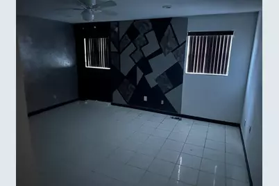 429 NW 15th Ave, Fort Lauderdale, FL 33311 - Photo 2