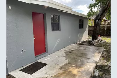 429 NW 15th Ave, Fort Lauderdale, FL 33311 - Photo 1