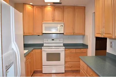 2377 SW 16th Dr, Deerfield Beach, FL 33442 - Photo 8