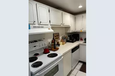 1800 N Andrews Ave, Unit #2I, Fort Lauderdale, FL 33311 - Photo 14