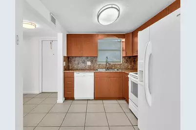 6650  Royal Palm Blvd, Unit #206C, Pompano Beach, FL 33063 - Photo 18