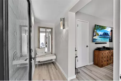 5281 NE 19th Ave, Fort Lauderdale, FL 33308 - Photo 6