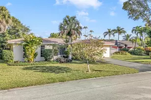 1803 NW 88th Way, Coral Springs, FL 33071 - Photo 2
