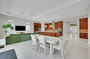 9375 Cantal Cir W, Parkland, FL 33076 - Photo 6