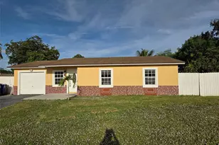 405 SW 79th Terrace, North Lauderdale, FL 33068 - Photo 6